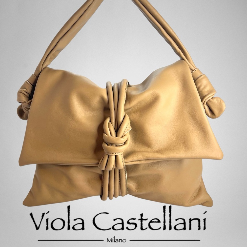 Viola Castellani Shoulder Leather Bag in Beige Made in Italy